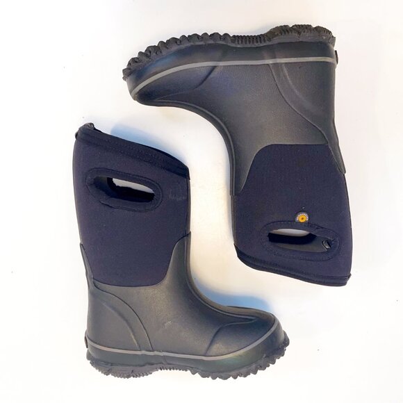 Bogs Classic Black Winter Boots, Size 10 - Picture 2 of 8